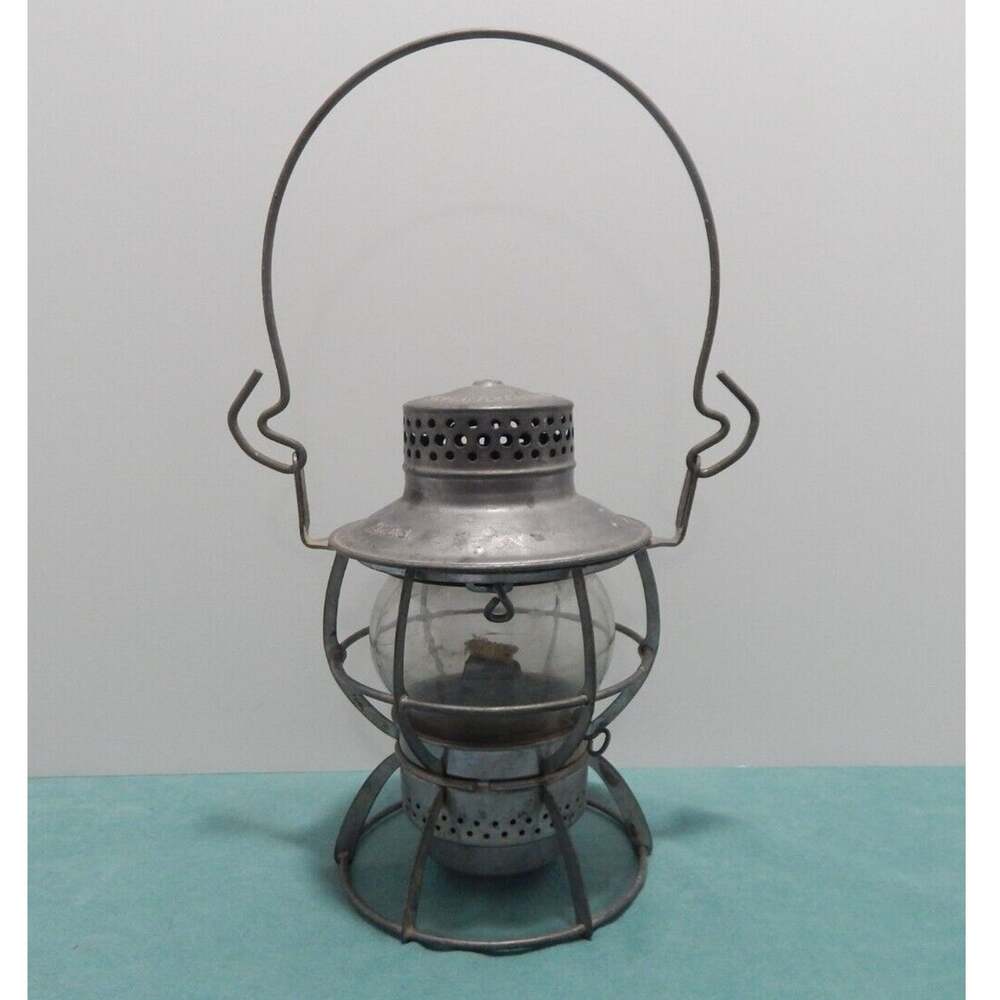 Vintage Dressel Railroad Kerosene Lantern Arlington N.J., N.Y.C.S.